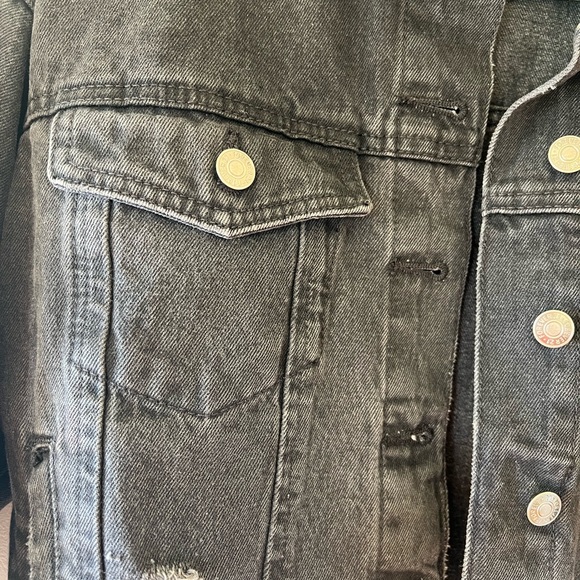 Forever 21 Black Distressed Denim Jacket - Picture 3 of 4